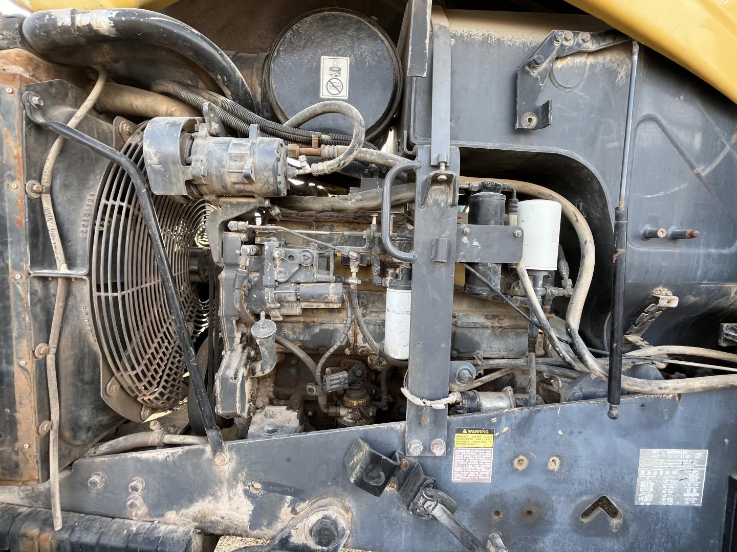 ./imagenes/INVOICE/2019/16243/TRACTOR CHALLENGER 55 (11).JPG